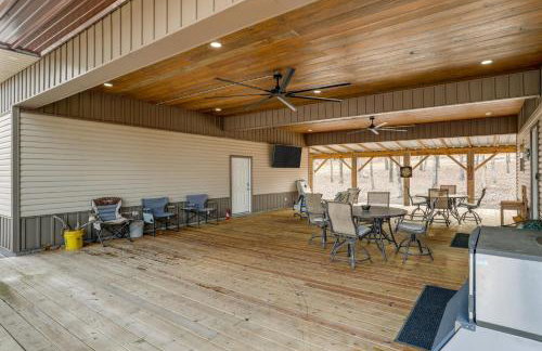 Greers Ferry Lake Access and Deck Group Getaway! - Foto 2