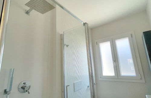 GEA SEAVIEW APARTMENT - Bright Top-Floor Gem in central Nettuno, Steps from the Station - Foto 25