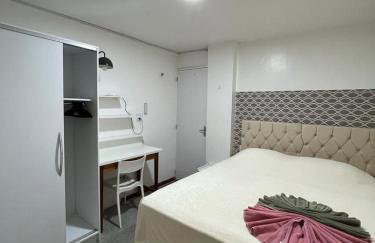 APÊ 102, 2 QUARTOS, TÉRREO | WI-FI 600MB | RESIDENCIAL JC, um lugar para ficar. - Foto 3