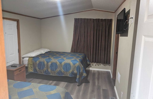 Cotulla Homes - Photo 2