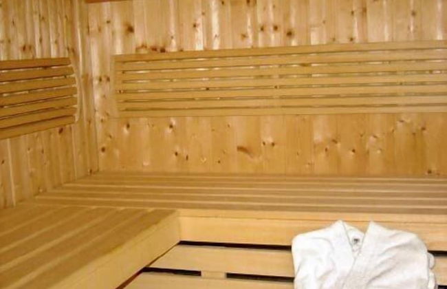 The Suite Hotel Garden - Photo 27