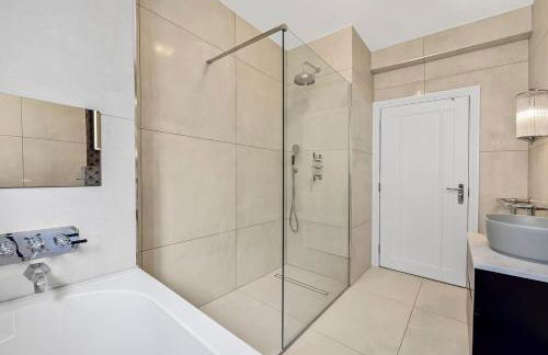 3 Bed- Buckingham Palace - Foto 6