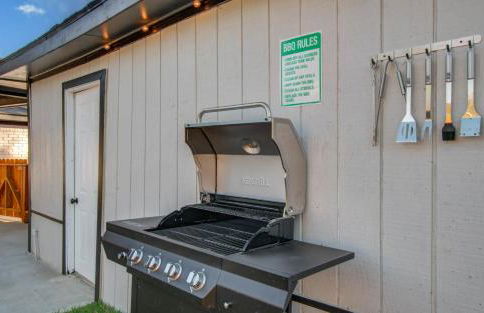 5-BD 2-BA Tranquil Retreat ft Jacuzzi & Playground - Foto 28