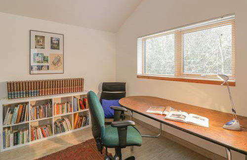 Frater House - Photo 13