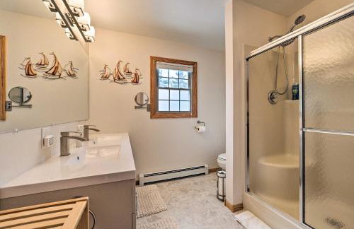 Spacious Lakefront Home with Sunroom and Bar! - Photo 23