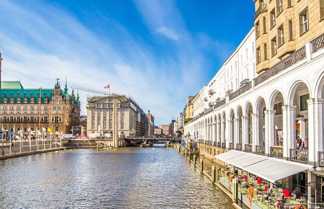 Hamburg Private Walking Tour - Photo 1