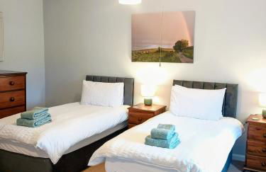 The Old Farmhouse, Yealand Redmayne, a characterful cottage in a rural setting - Photo 7