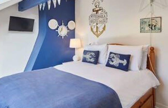 George House in Whitby - Photo 10