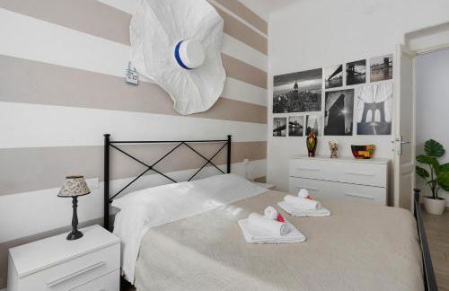 La First Ludy - Photo 6