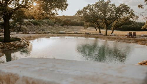 Nest - Texas Tiny House with a Big View - Photo 1