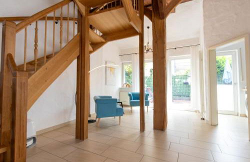 Denkmalgeschütztes Fachwerkhaus im Zentrum mit Garage - Foto 31