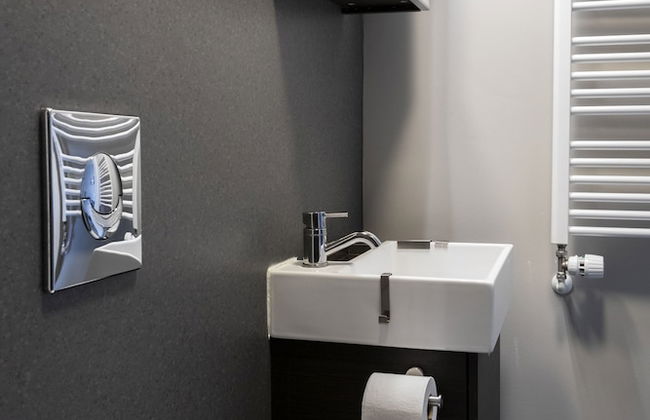 Keflavik's Ray of sunshine Hafnargata - Foto 24