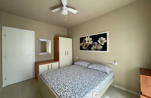 Antonella's center town apartment Valbrona - Foto 6