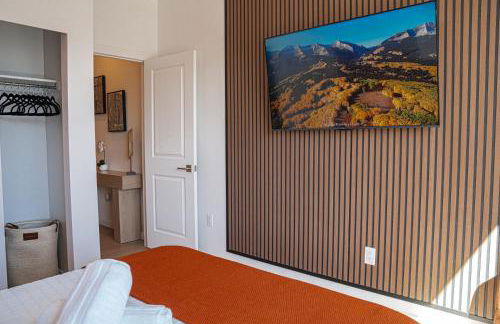 Brand New, Cozy & Modern Condo - Dogs Welcome - Foto 15