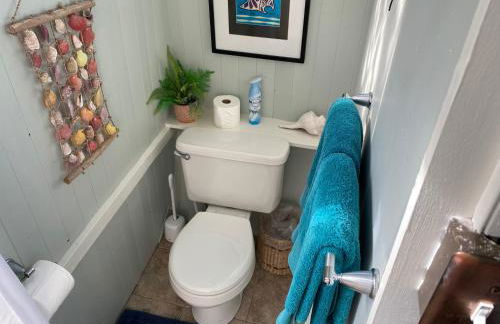 Cozy jungle boat hideaway with stunning ocean view - Foto 14