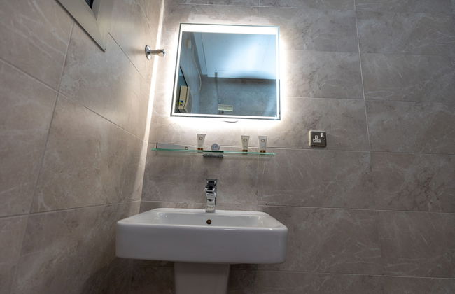 Saray Hotel Apartments - Photo 63