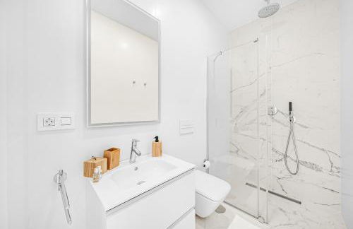 Luxury Villa with Heated Pool & Jacuzzi Near Costa Adeje Golf - Photo 34