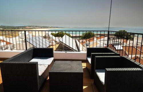 HENRI'S APARTMENTS - Pateo de Santo António - Foto 3