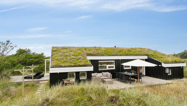 "Hrefna" - 500m from the sea - Photo 5, House