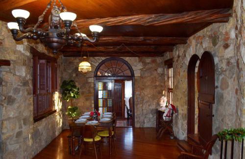 Cole Springs Historic Cottage - Foto 78