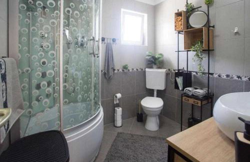 Villa Silence with pool Near Krka National Park - Foto 32