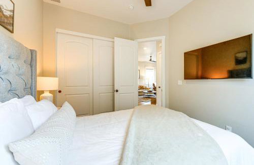 Hot Tub and Fire Pit Modern Flagstaff Home - Foto 14