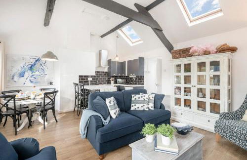 Fisherman Cottage Llanfaes near Beaumaris - Photo 1