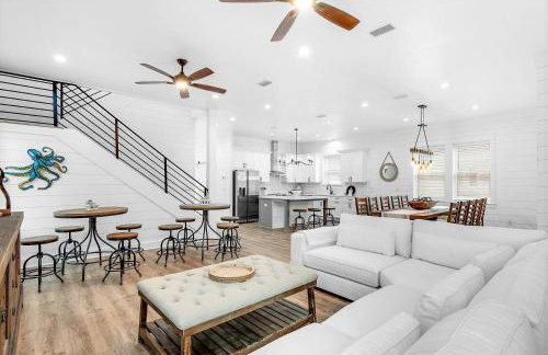 Latitude! New 8 Bedrooms! Beach! - Foto 6