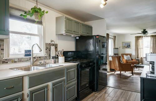 12-mins walk to ND - BBQ I Old Money Sports Glam - Pet Friendly! - Foto 24