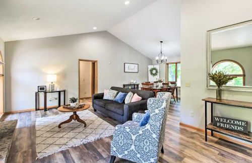 Family Home with Deck, Yard, Dock on Rock River - Foto 4