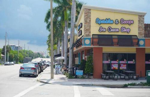 Comforts of Home in Updated Condo by the Beach - Foto 28