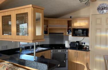 Immaculate 2-Bed Static Caravan at Monrieth - Photo 17
