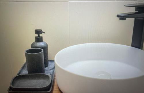 Newly renovated apartment in Málaga - Photo 1