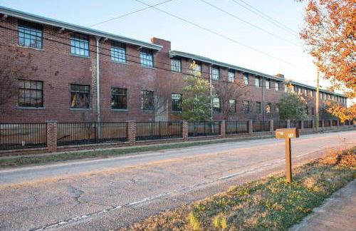 Quiet GVL Home Walk to DownTown - Foto 55