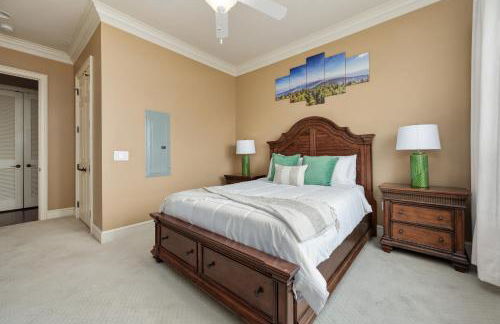 Glamorous 1BR Condo 200ft to St. Thomas Hospital - Foto 2