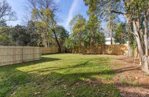 Disc Golf Getaway - Hot Tub, Soaking Tub, Games - Near Uptown - Foto 41