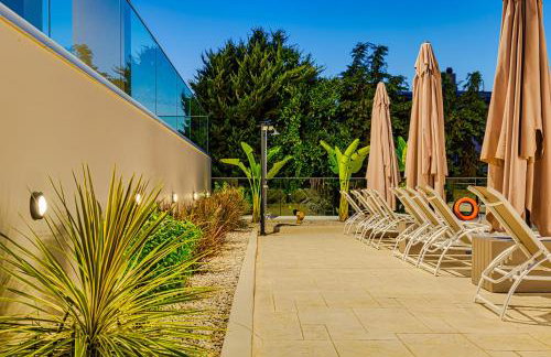 Chris and Stratos villa with private ecologic pool and kid's playground! - Foto 53