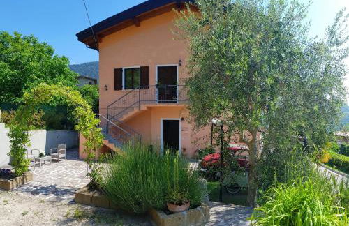 Casa Gina Garden and view by Gardadomusmea - Foto 1