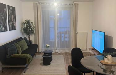 Cosy house à 6 min du RER A et PSA - Foto 3