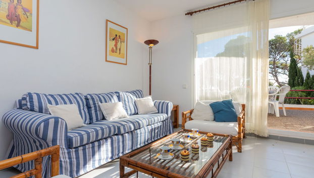 Holiday Home Residencial Cap de Grifeu by Interhome - Foto 5, Living Room