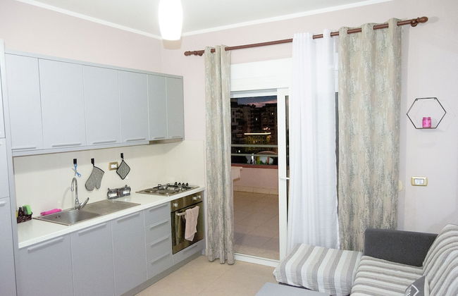 Lovely 1- Bedroom Apartm, Huge Balcony, Lovely View - Foto 12