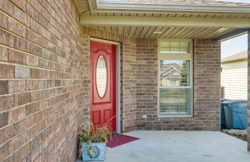 2 Mi to Main Street Family Home in Winfield! - Foto 35