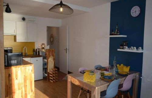 Studio in Plougasnou with Sea View and Beaches - Photo 4