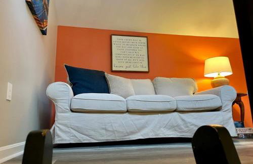 London Towne Bungalow Wloft - Walk To The Beach! - Foto 18