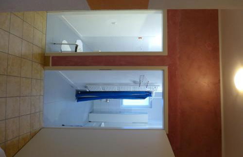 O11- Großzügige Fewo im Künstlerhaus - Photo 17