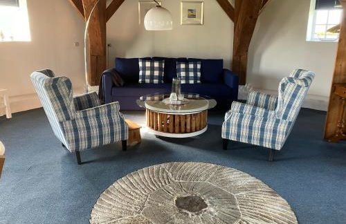 Windmühle am Fluss in Altfunnixsiel - Foto 7