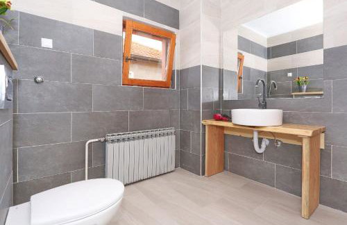 Apartments Fraj with Jacuzzi - Foto 15