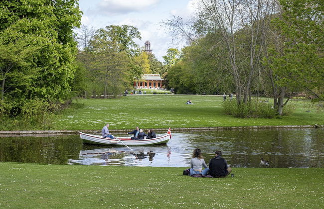 Sanders Constantin - Chic 2-bdr Apt With Balcony - Foto 18