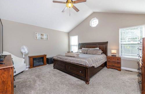 ~It's a Gem~Comfy Hideaway for R&R ~King Bed!~ - Foto 17