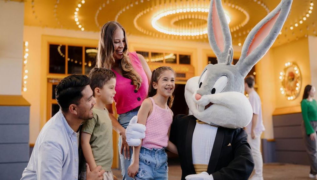 Movie World de Village Roadshow + Paradise Country - Foto 1